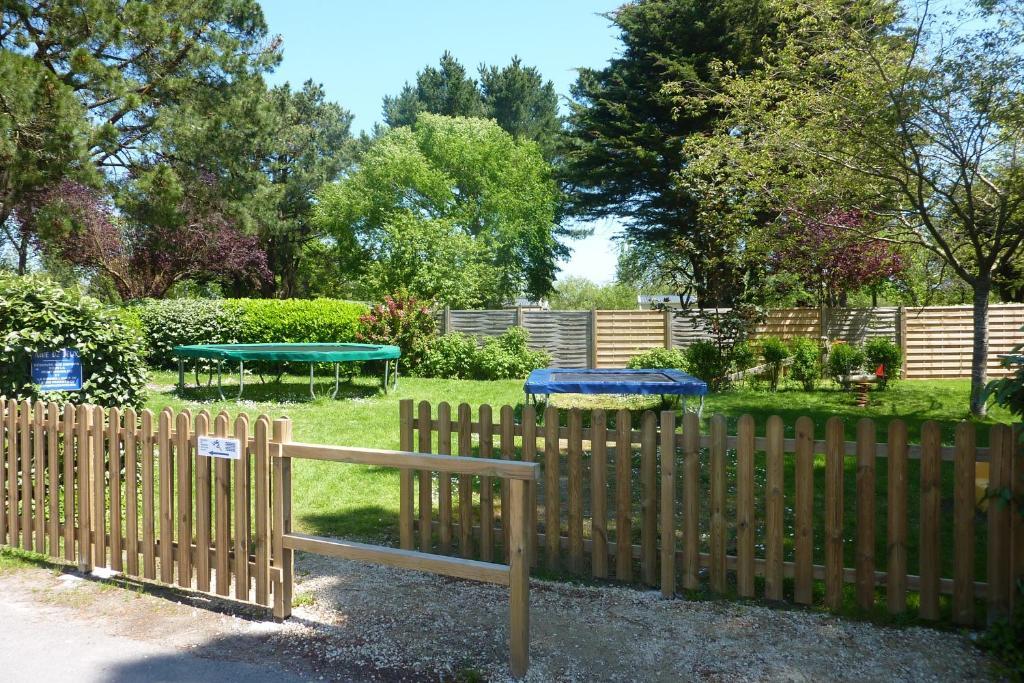 Camping Kost Ar Moor Fouesnant Bagian luar foto